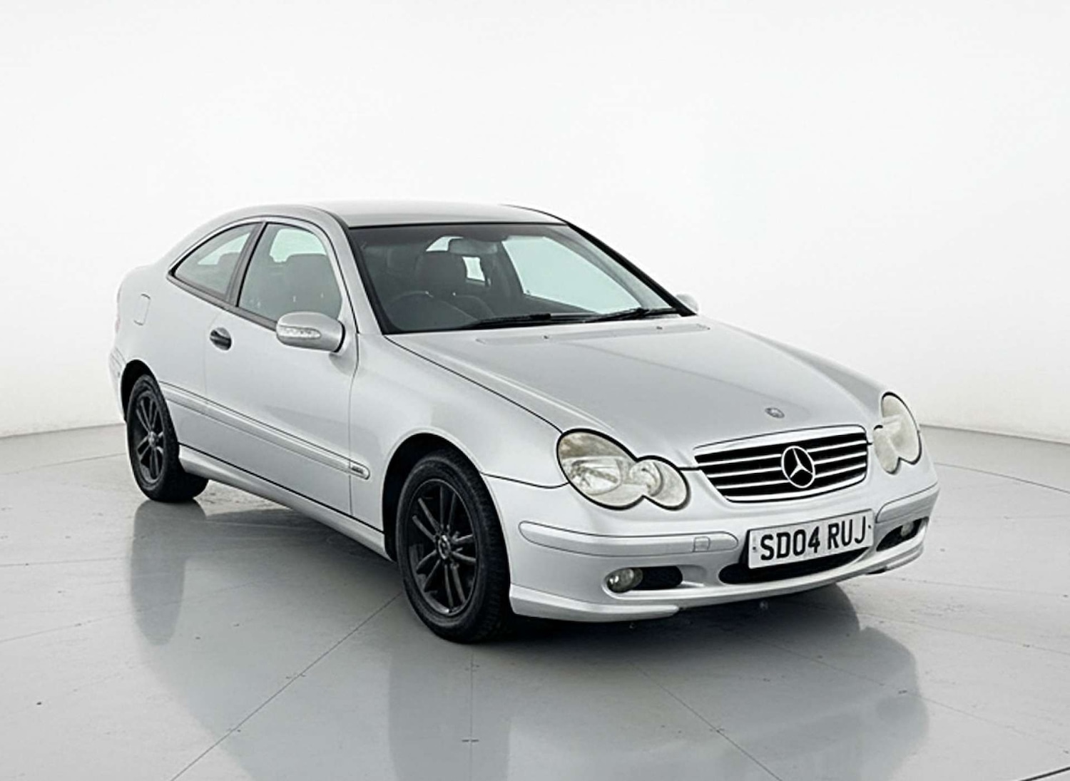 Used Mercedes-Benz C Class 2004 for sale - 77917699: Photo 14