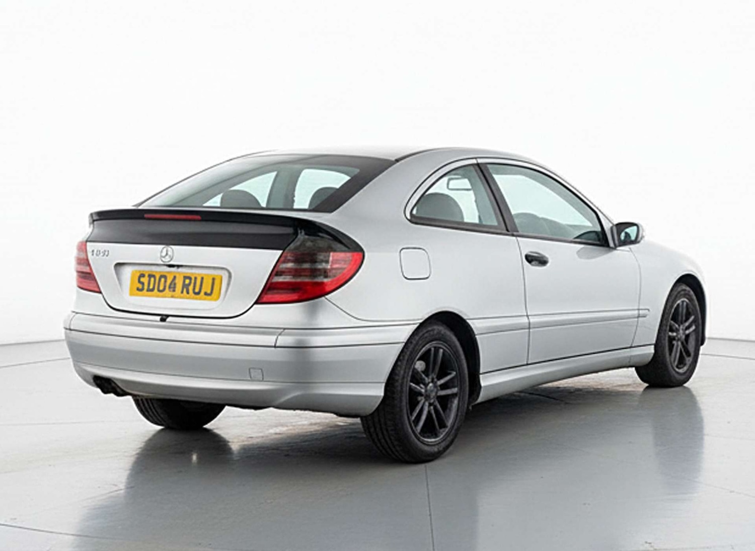 Used Mercedes-Benz C Class 2004 for sale - 77917699: Photo 15