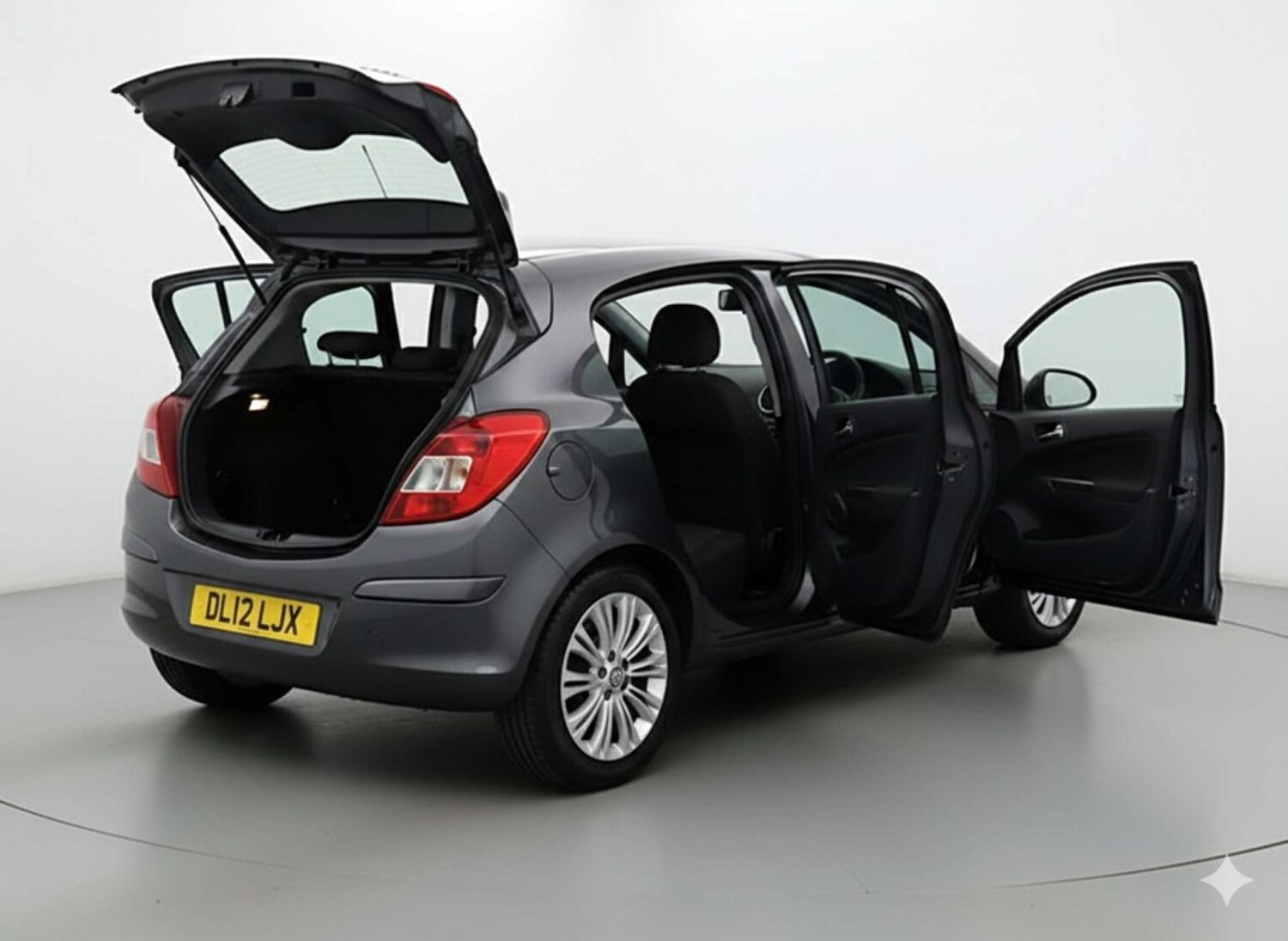 Used Vauxhall Corsa 2012 for sale - 77581084: Photo 10