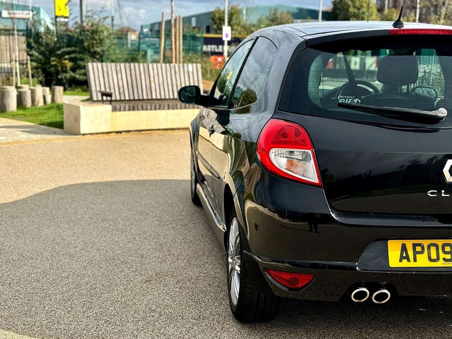 Used Renault Clio 2009 for sale - 76600745: Photo 13