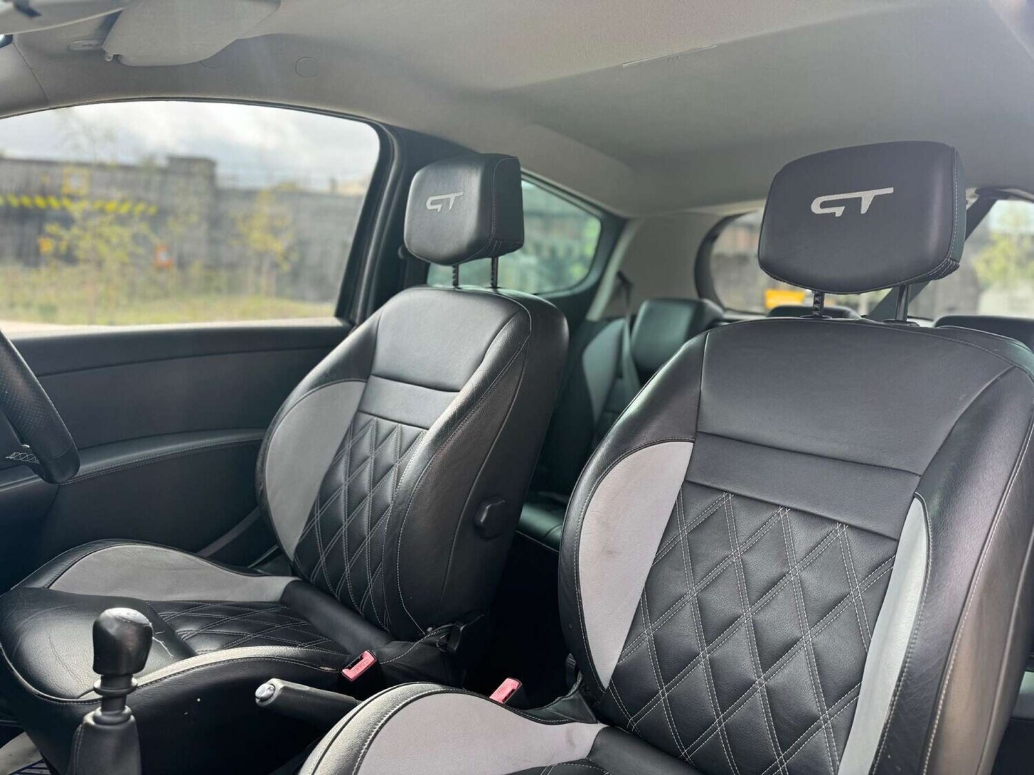 Used Renault Clio 2009 for sale - 76600745: Photo 46