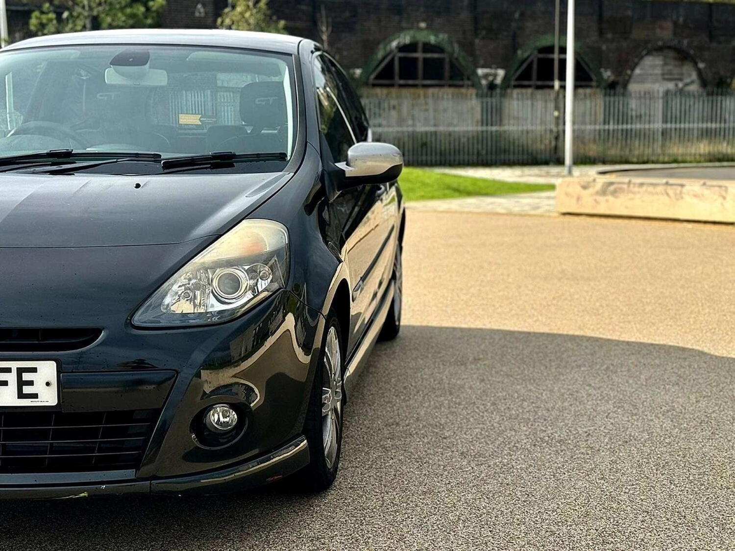 Used Renault Clio 2009 for sale - 76600745: Photo 48