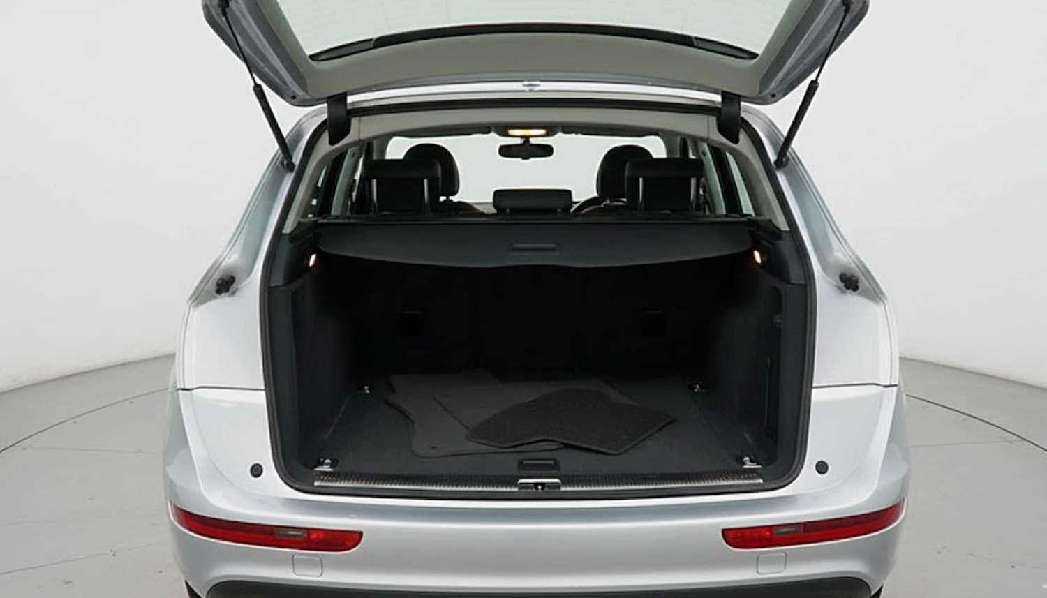 Used Audi Q5 2009 for sale - 76983896: Photo 15