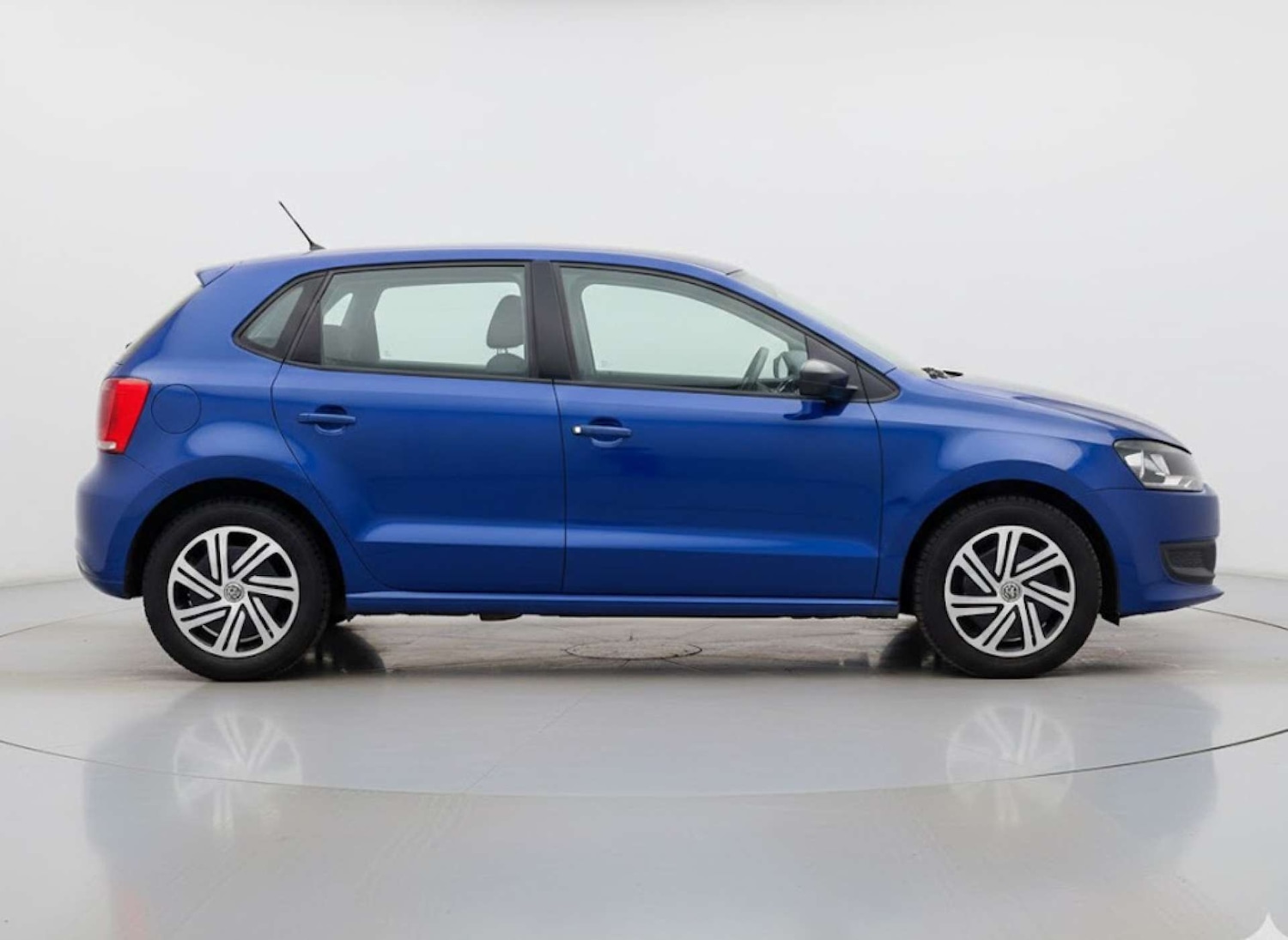 Used Volkswagen Polo 2011 for sale - 76703575: Photo 12