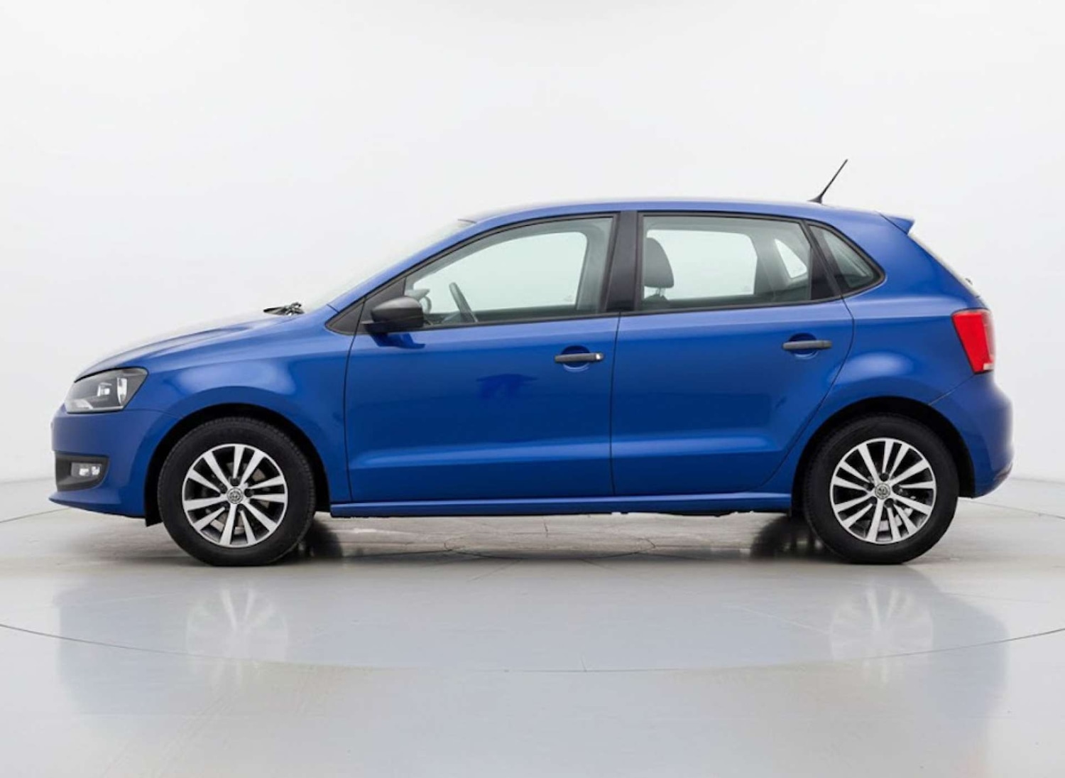 Used Volkswagen Polo 2011 for sale - 76703575: Photo 8