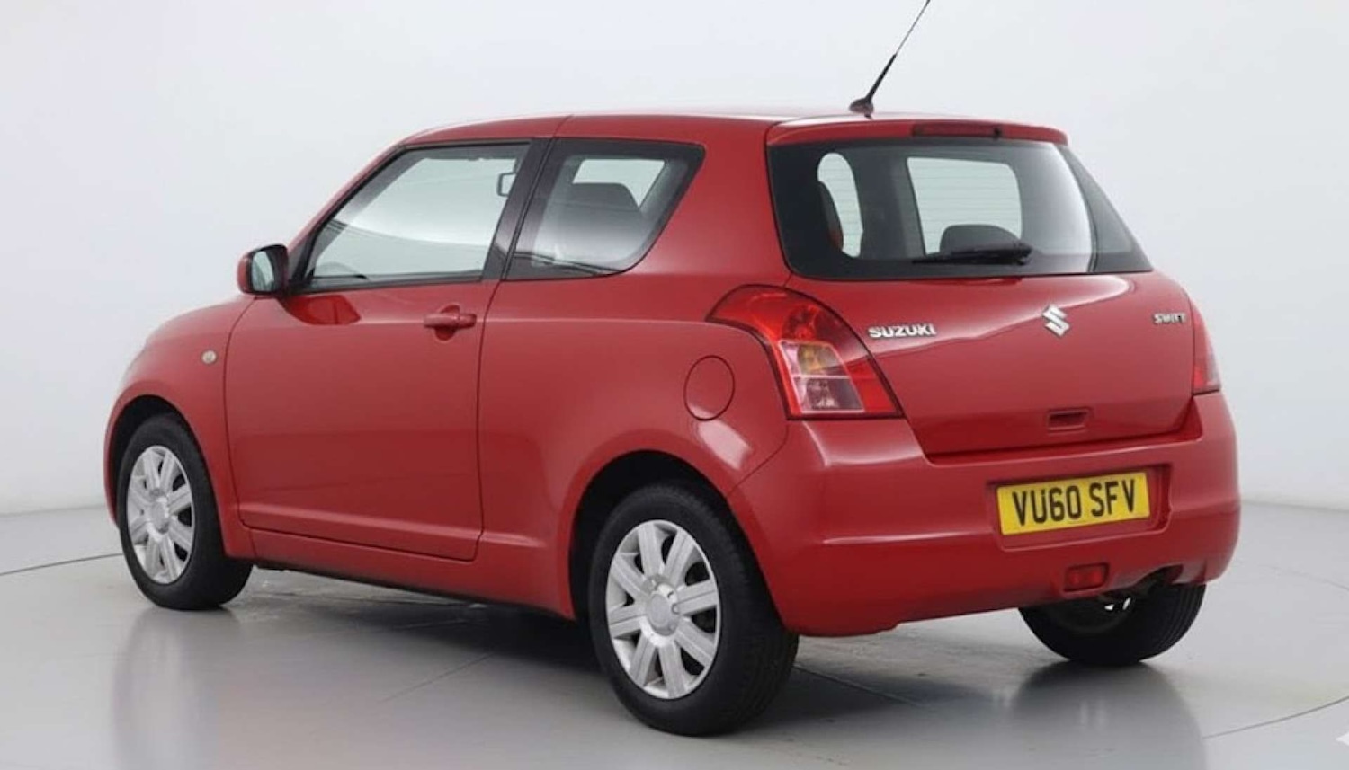Used Suzuki Swift 2010 for sale - 76758481: Photo 11