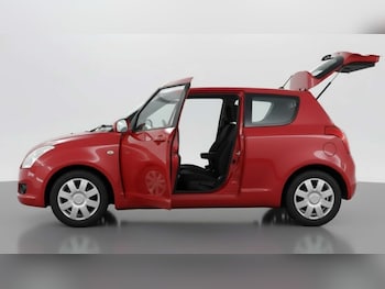 Used Suzuki Swift 2010 for sale - 76758481: Photo