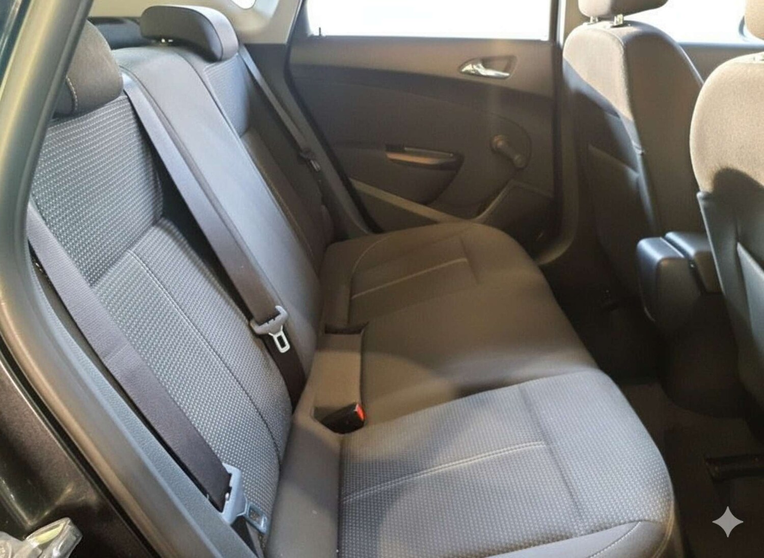 Used Vauxhall Astra 2013 for sale - 78109879: Photo 17