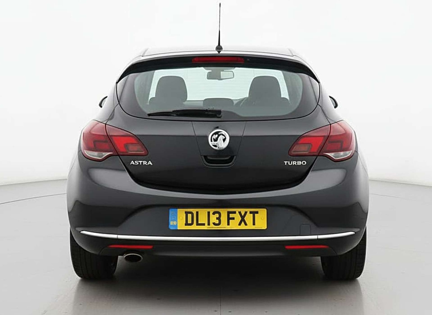 Used Vauxhall Astra 2013 for sale - 78109879: Photo 4