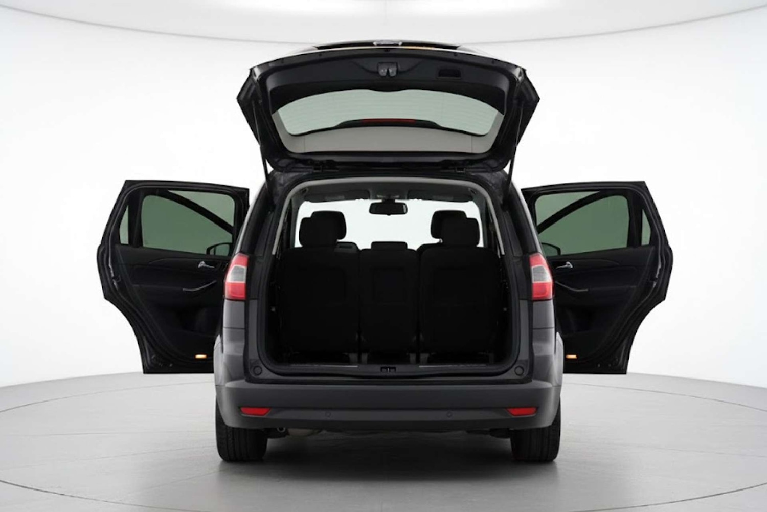 Used Ford Galaxy 2014 for sale - 76983905: Photo 13