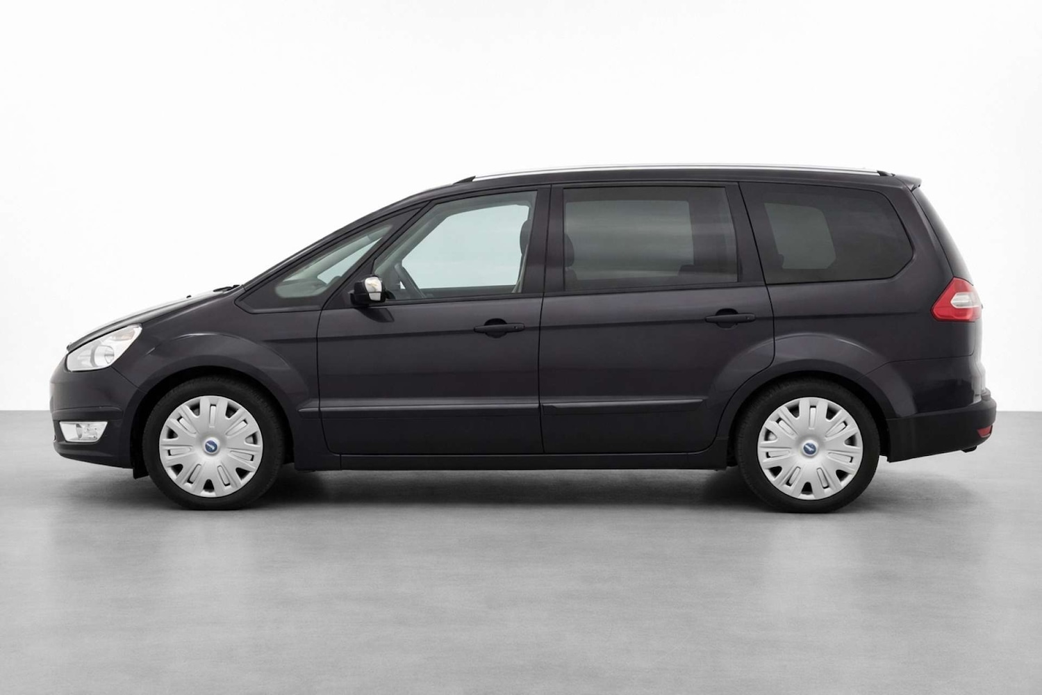 Used Ford Galaxy 2014 for sale - 76983905: Photo 4