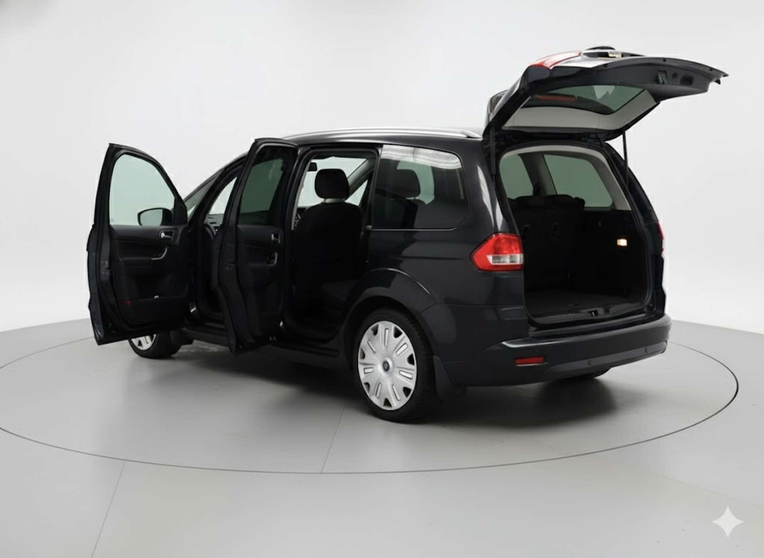 Used Ford Galaxy 2014 for sale - 76983905: Photo 9