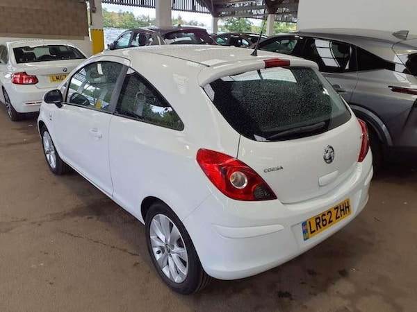 Used Vauxhall Corsa 2012 for sale - 73840885: Photo 3