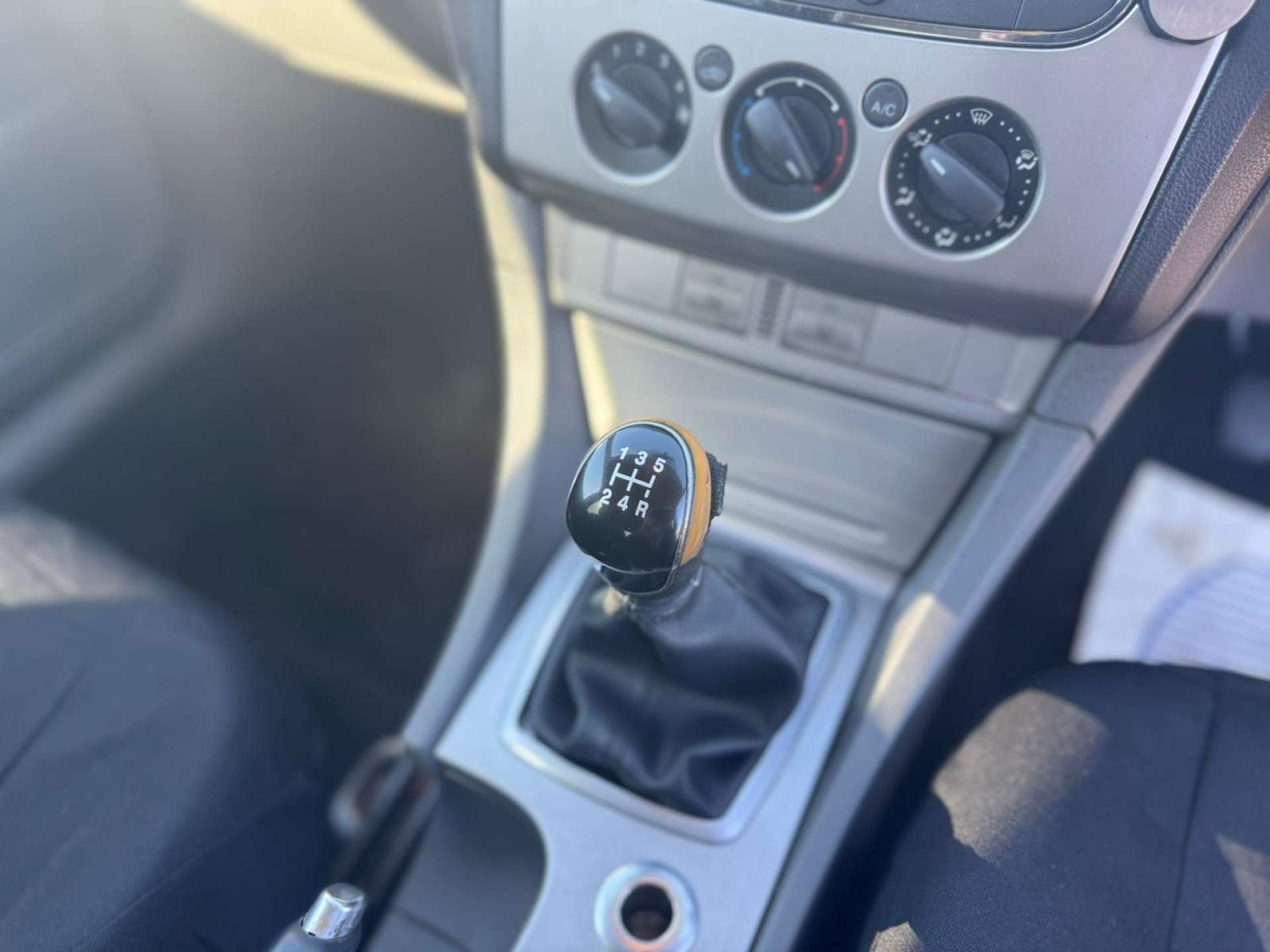 Used Ford Focus 2010 for sale - 75911098: Photo 26