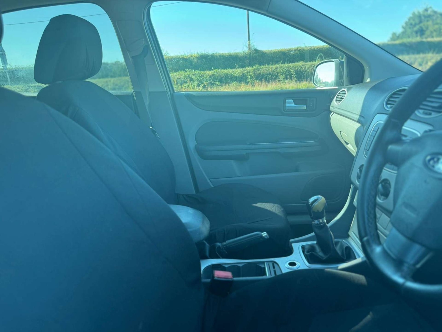 Used Ford Focus 2010 for sale - 75911098: Photo 31