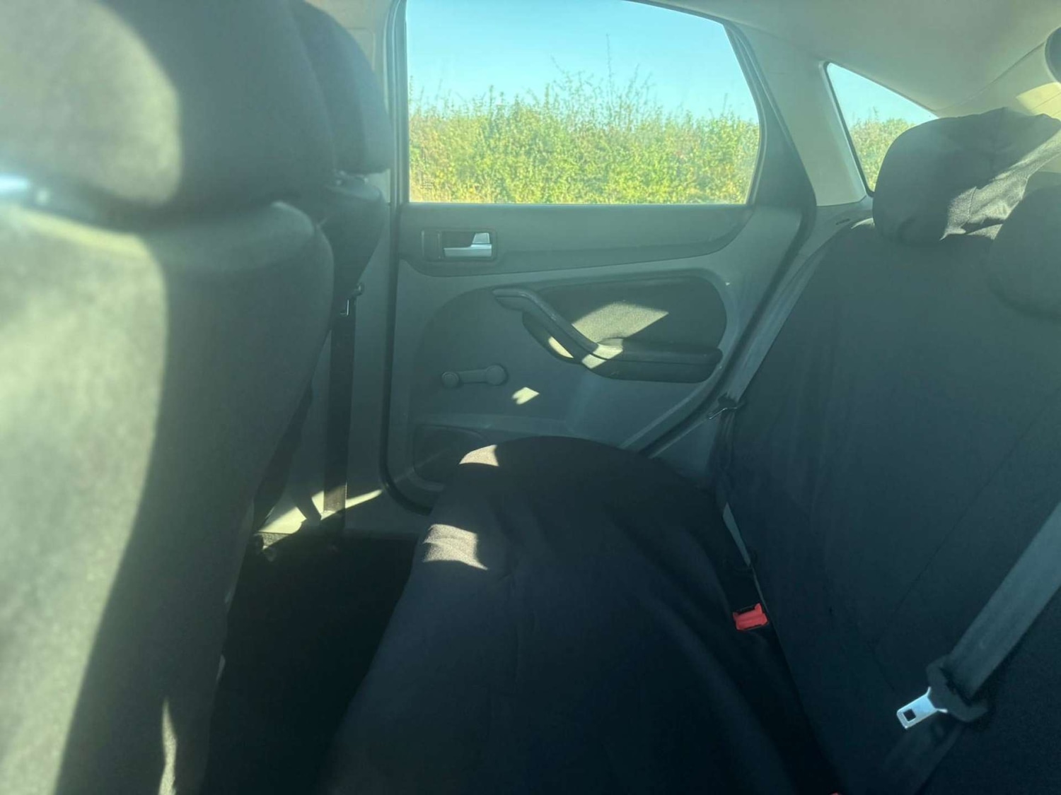 Used Ford Focus 2010 for sale - 75911098: Photo 38