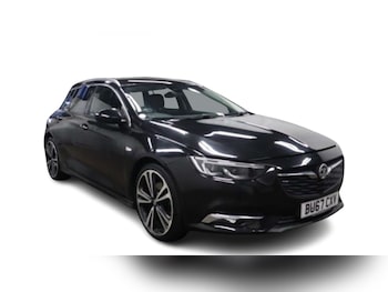 Vauxhall - Insignia