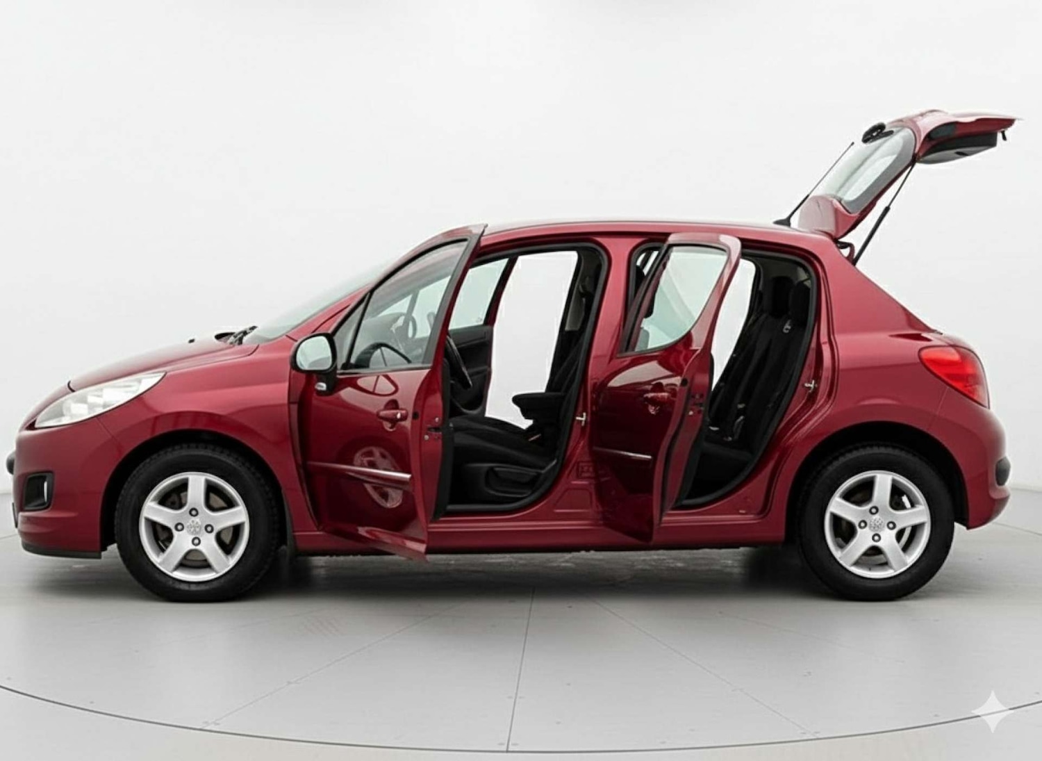 Used Peugeot 207 2011 for sale - 77626956: Photo 4