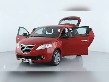 Used Chrysler Ypsilon 2012 for sale - 78793841: Photo