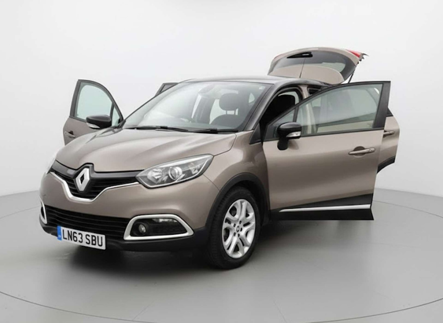 Used Renault Captur 2013 for sale - 77288574: Photo 10