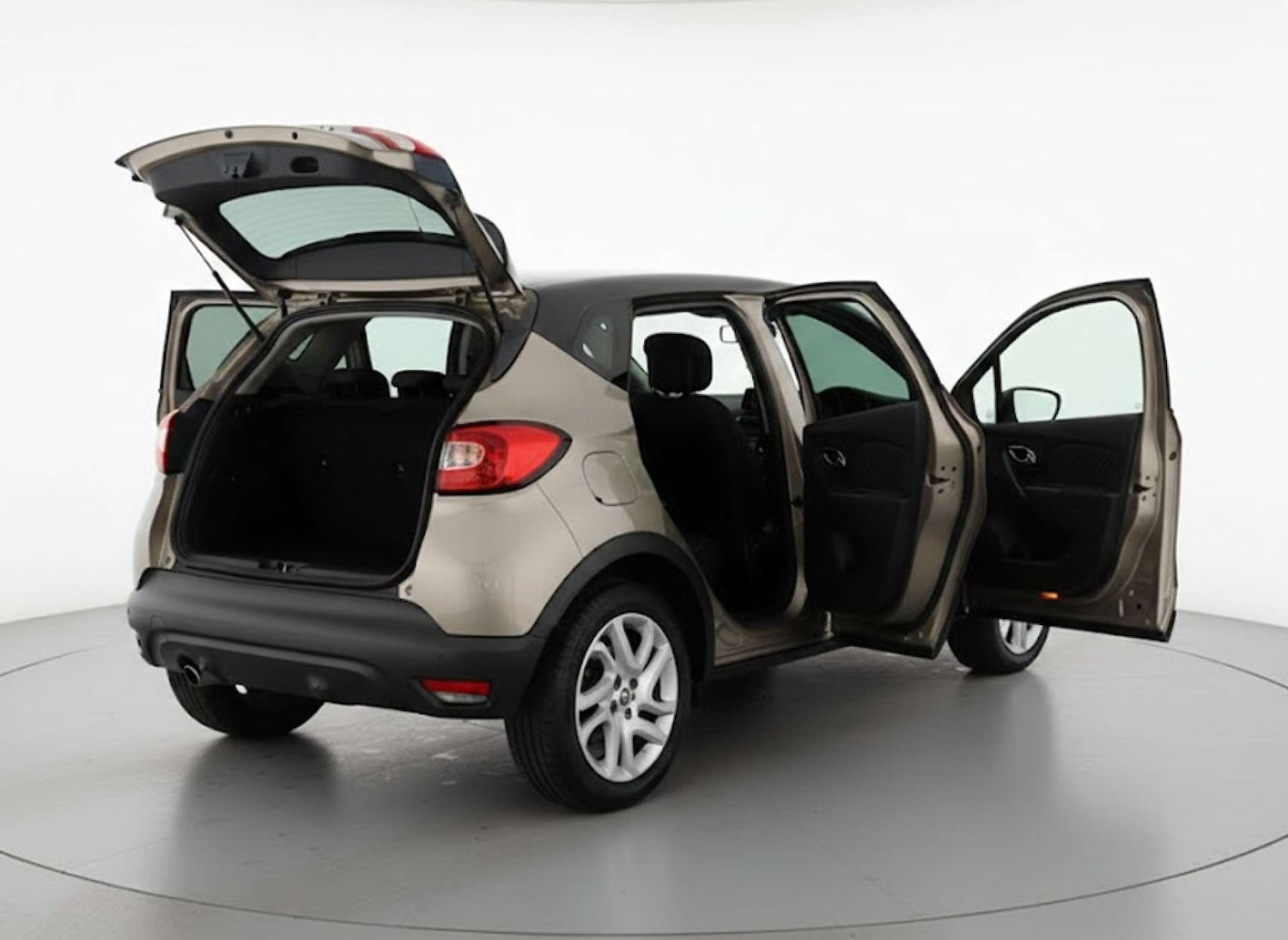 Used Renault Captur 2013 for sale - 77288574: Photo 5