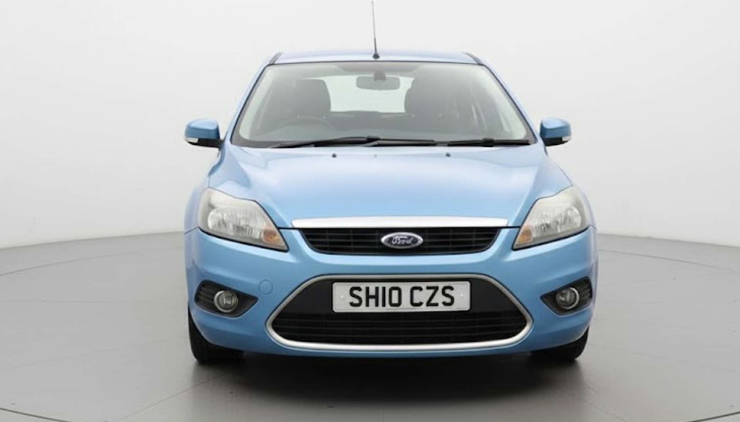 Used Ford Focus 2010 for sale - 77484931: Photo 2