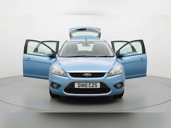 Used Ford Focus 2010 for sale - 77484931: Photo