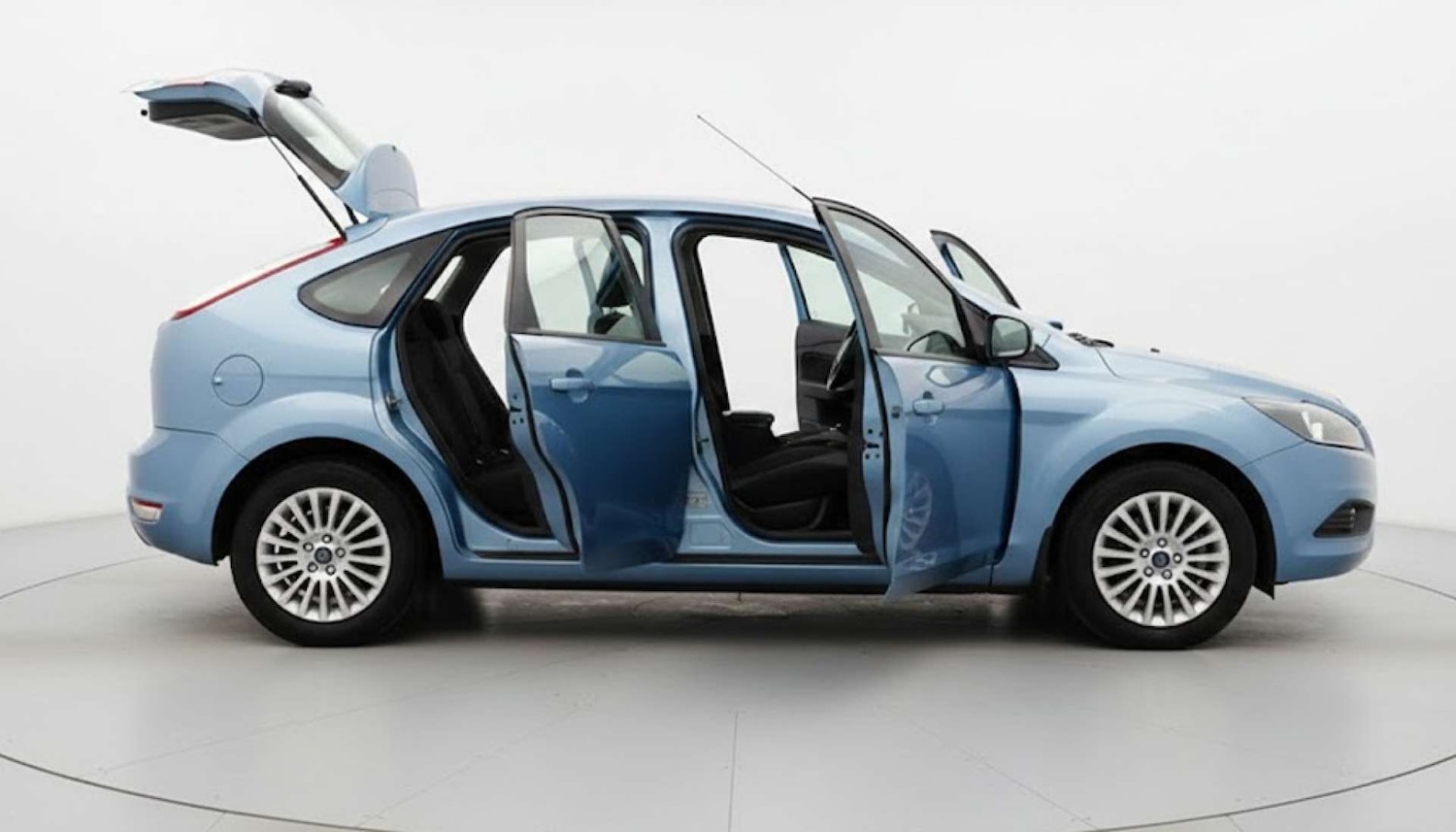 Used Ford Focus 2010 for sale - 77484931: Photo 9