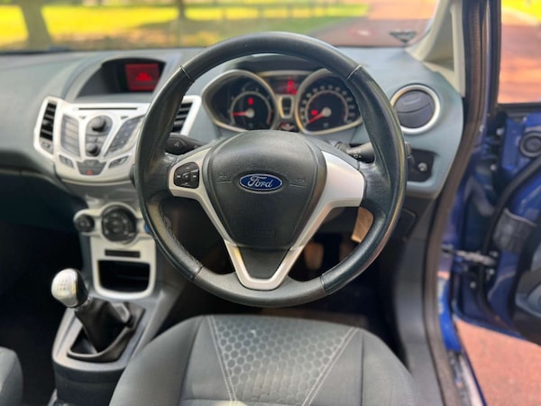 Used Ford Fiesta 2009 for sale - 76208631: Photo 54