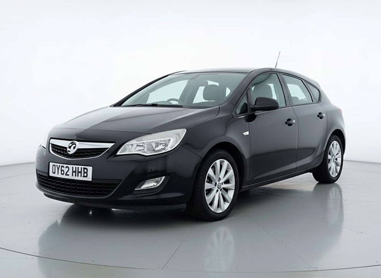 Used Vauxhall Astra 2012 for sale - 76471354: Photo 3