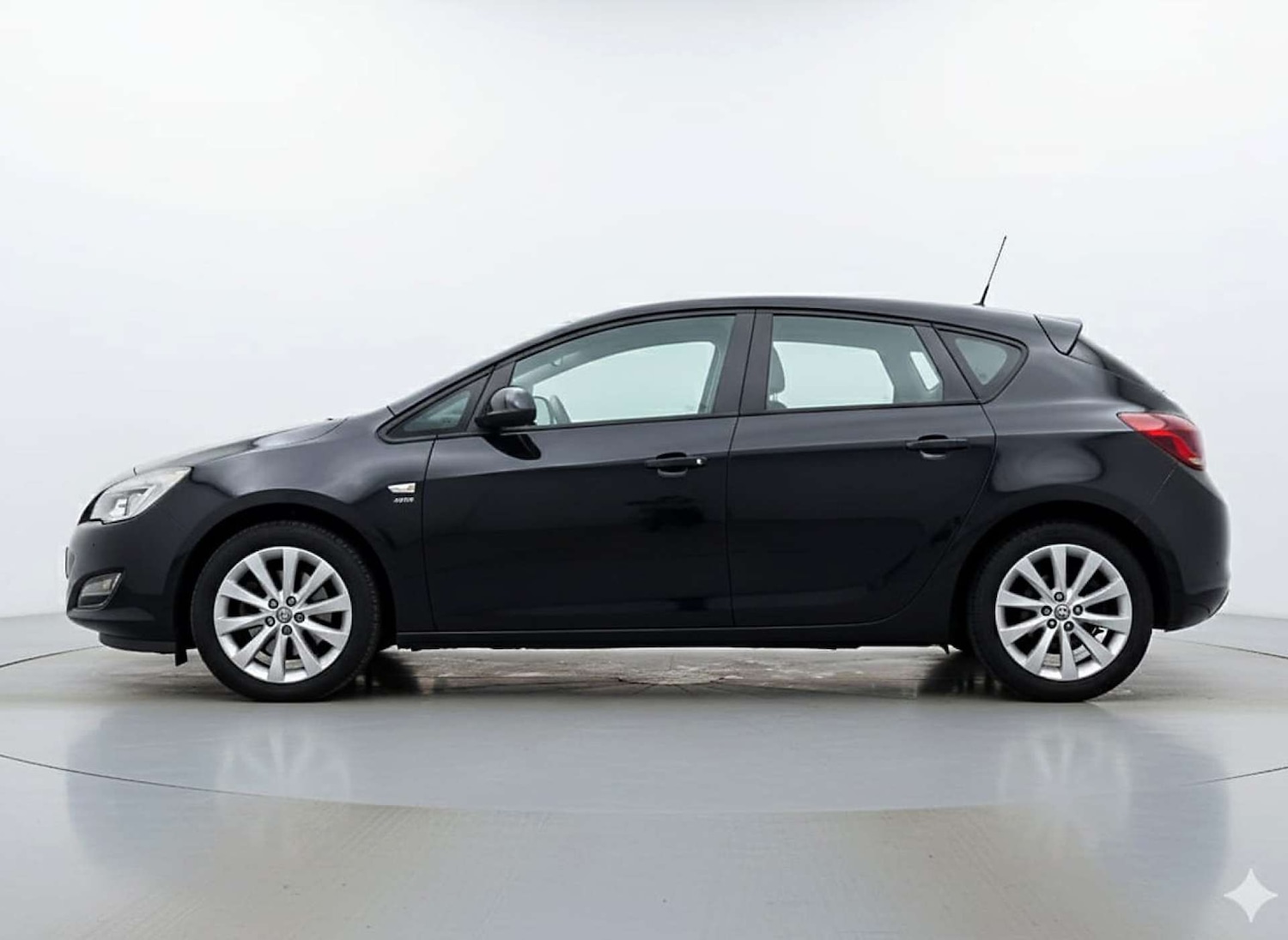 Used Vauxhall Astra 2012 for sale - 76471354: Photo 6