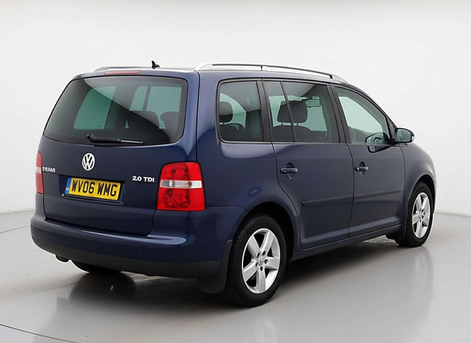 Used Volkswagen Touran 2006 for sale - 76720496: Photo 3