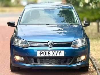Used Volkswagen Polo 2015 for sale - 75518958: Photo