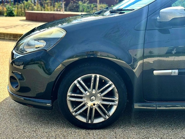 Used Renault Clio 2009 for sale - 73841049: Photo 38