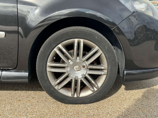 Used Renault Clio 2009 for sale - 73841049: Photo 42