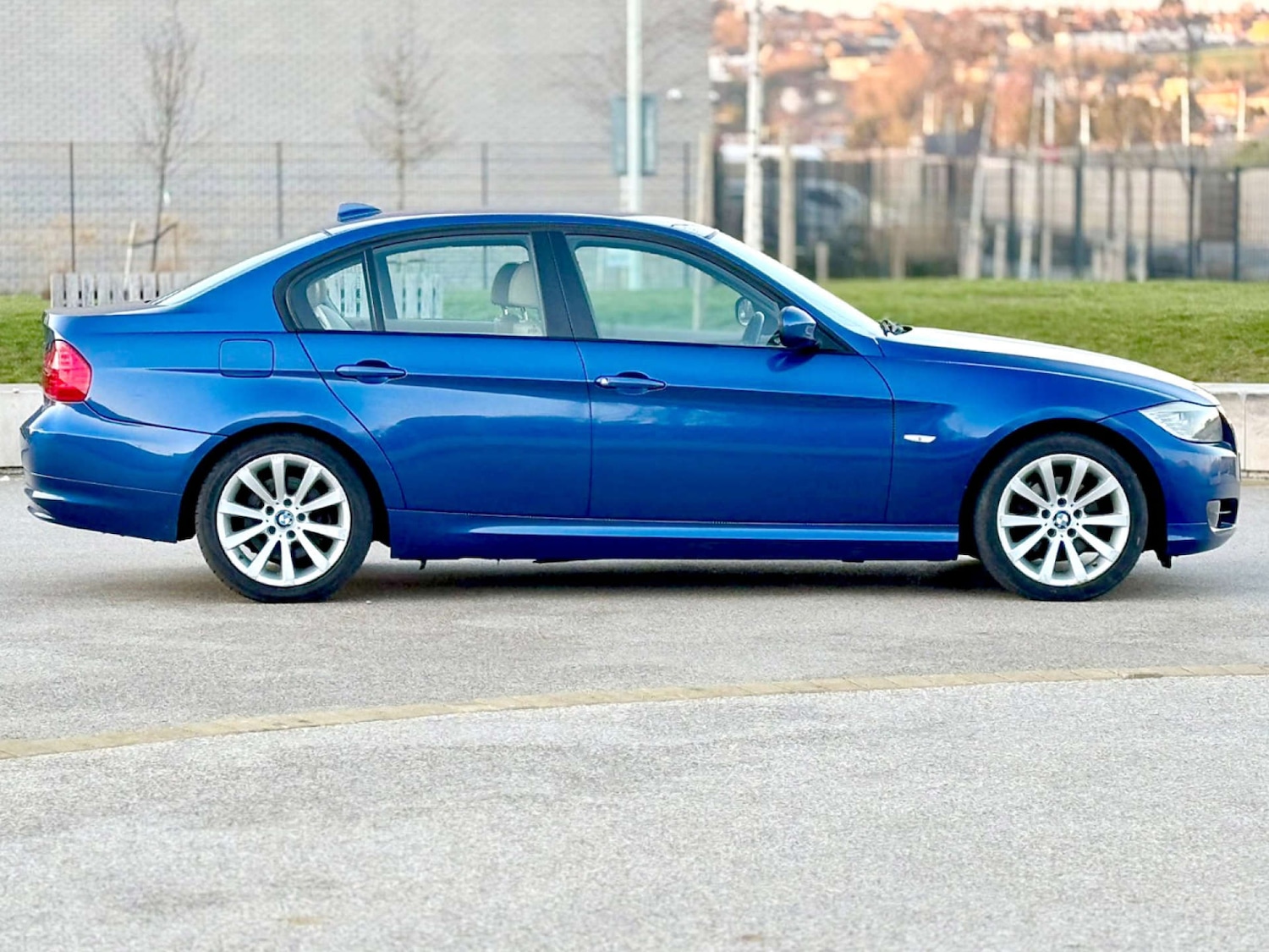 Used BMW 3 Series 2009 for sale - 76600765: Photo 10
