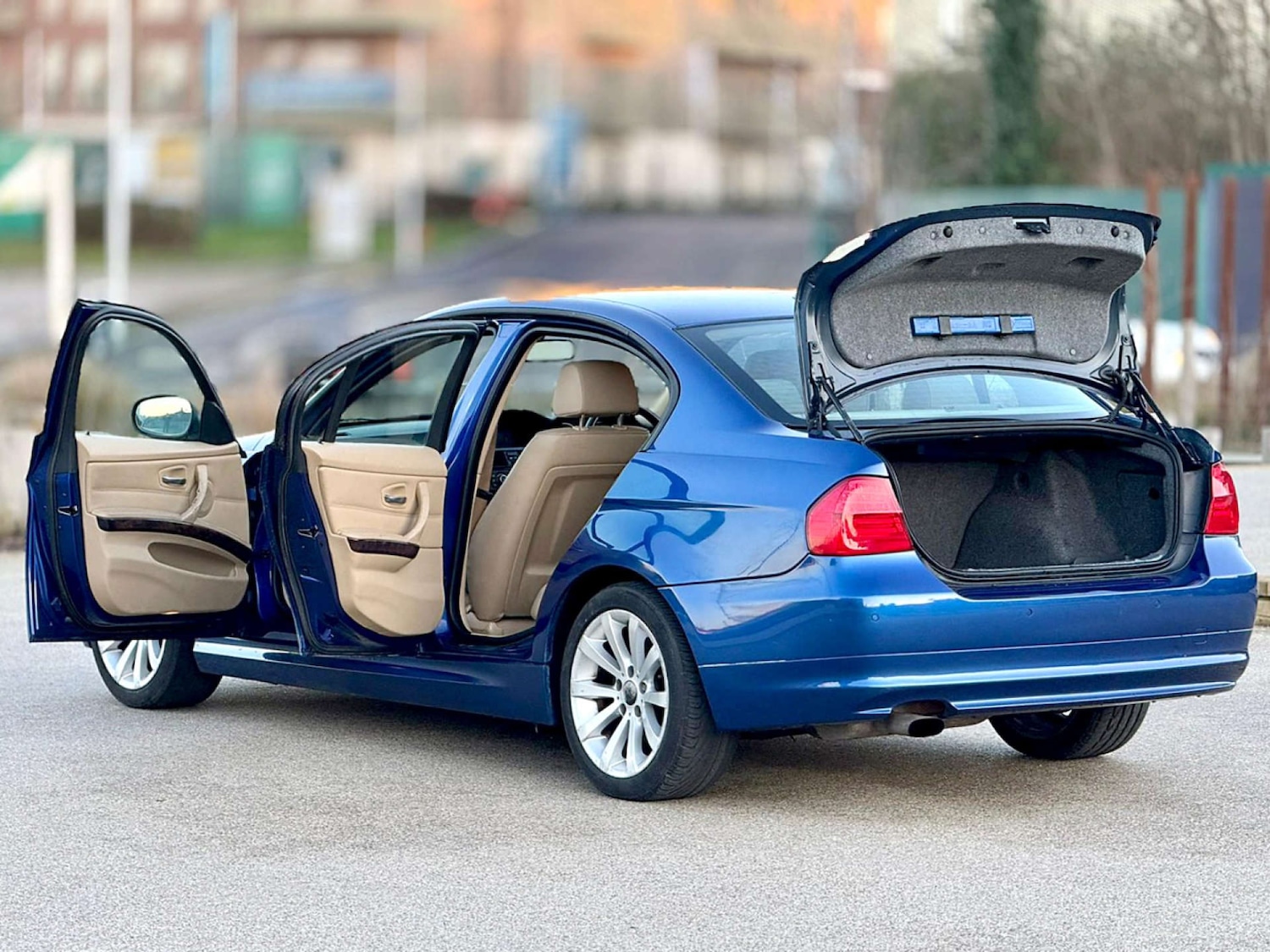 Used BMW 3 Series 2009 for sale - 76600765: Photo 8