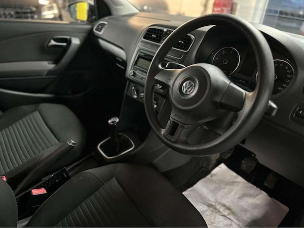Used Volkswagen Polo 2010 for sale - 73840871: Photo 13