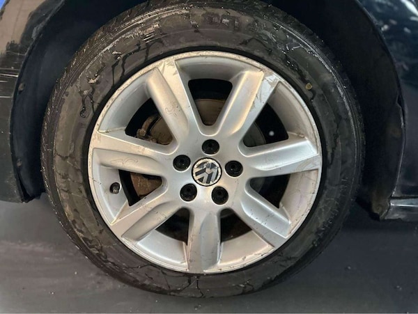Used Volkswagen Polo 2010 for sale - 73840871: Photo 23