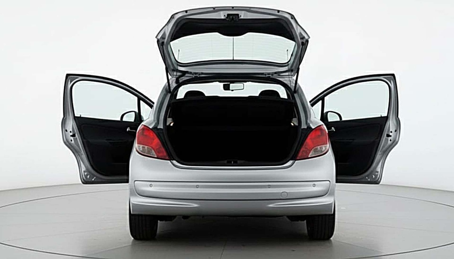 Used Peugeot 207 2011 for sale - 77086092: Photo 11