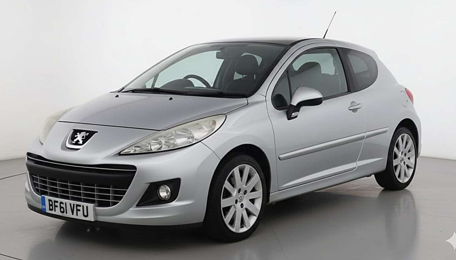 Used Peugeot 207 2011 for sale - 77086092: Photo 3