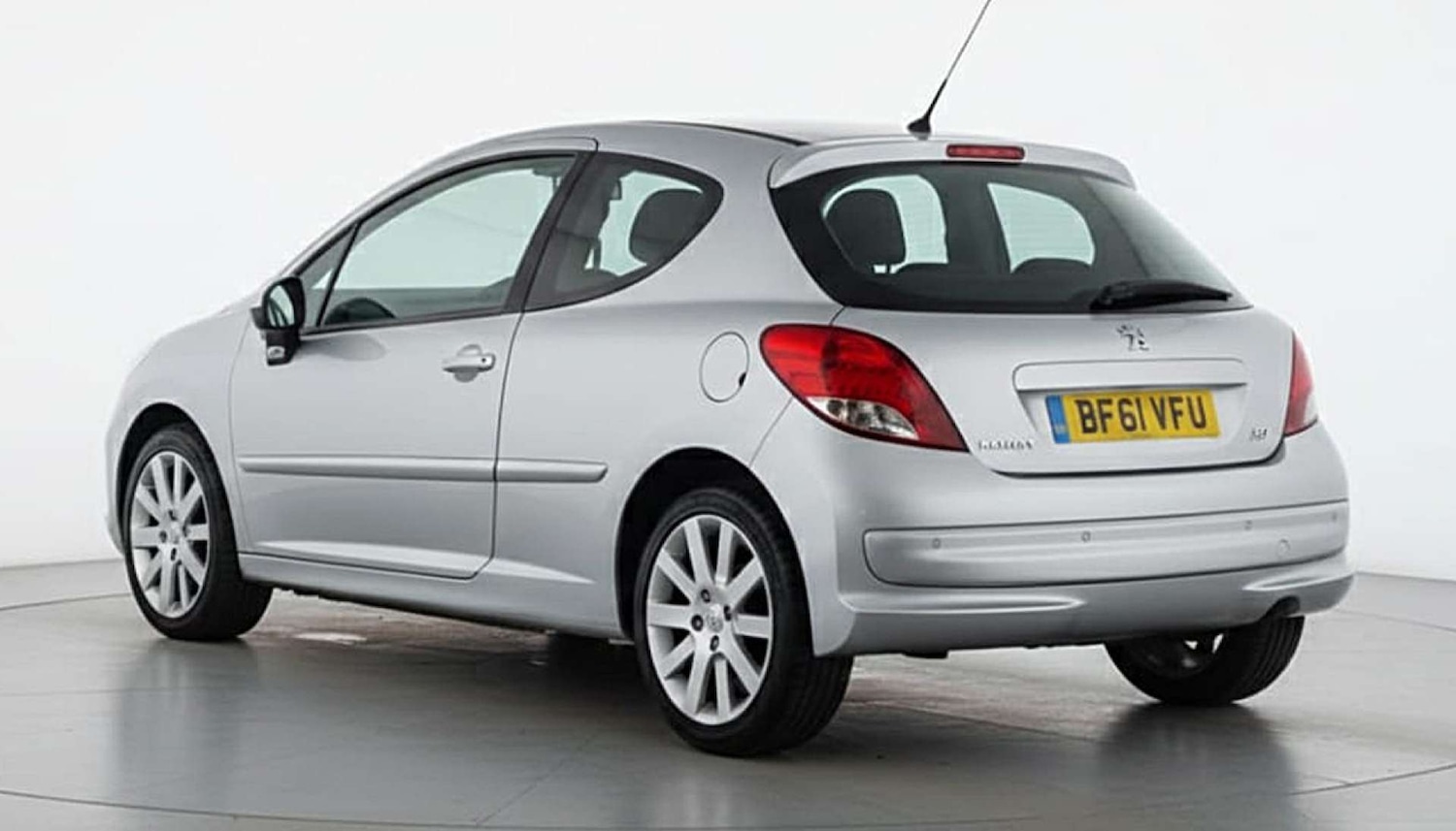 Used Peugeot 207 2011 for sale - 77086092: Photo 7