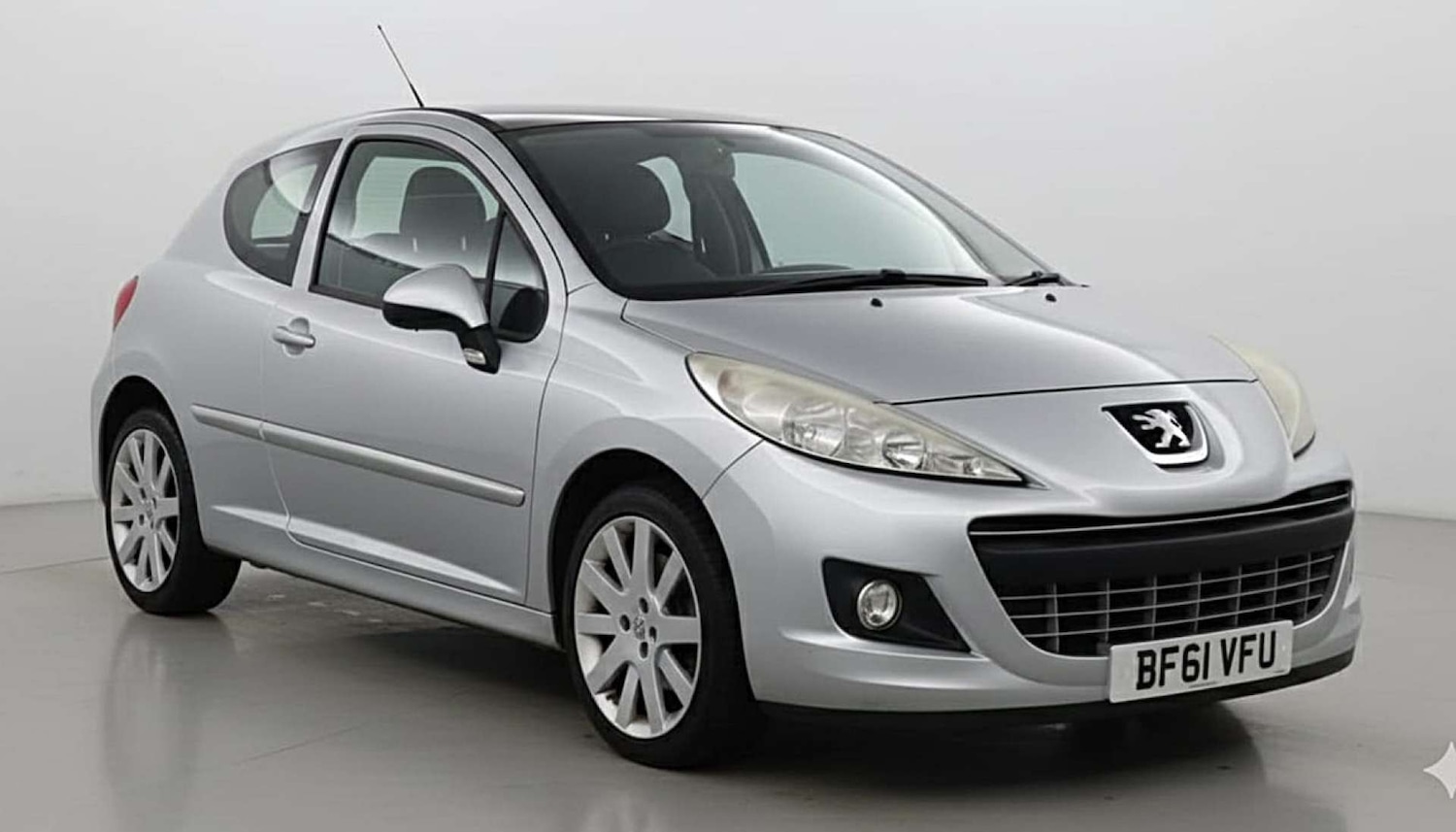 Used Peugeot 207 2011 for sale - 77086092: Photo 8