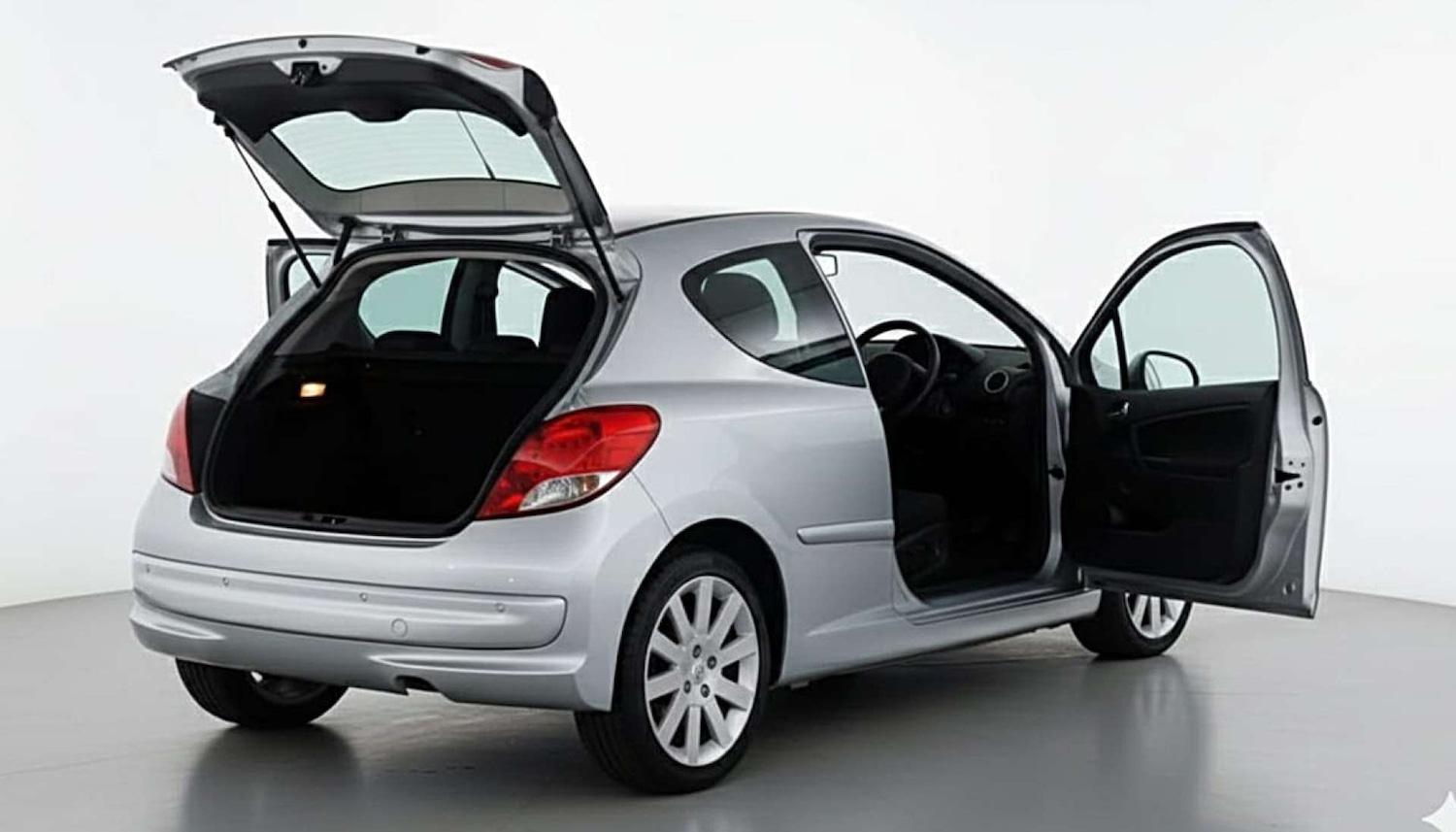 Used Peugeot 207 2011 for sale - 77086092: Photo 9