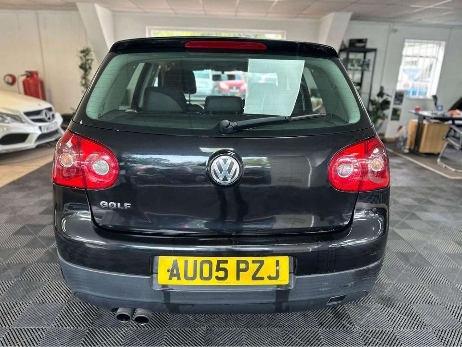 Used Volkswagen Golf 2005 for sale - 76600733: Photo 5
