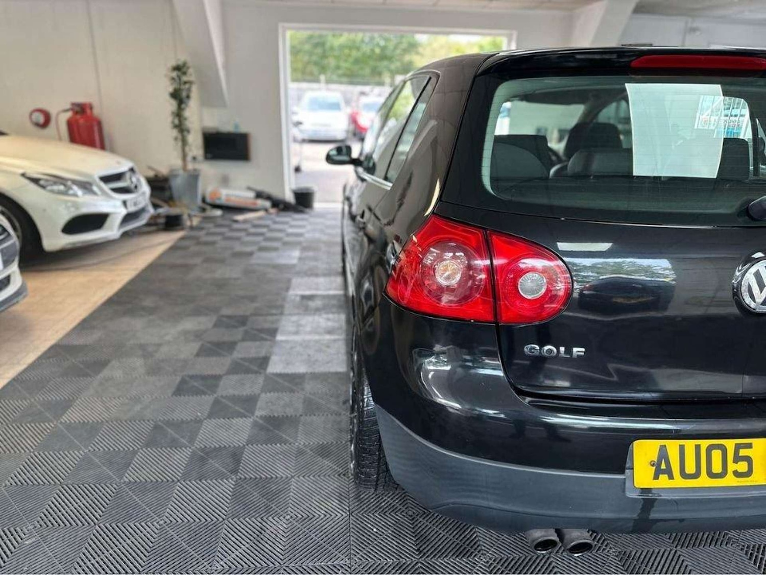 Used Volkswagen Golf 2005 for sale - 76600733: Photo 6