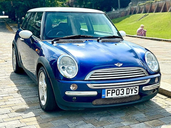 Used MINI Hatch 2003 for sale - 73841075: Photo 1