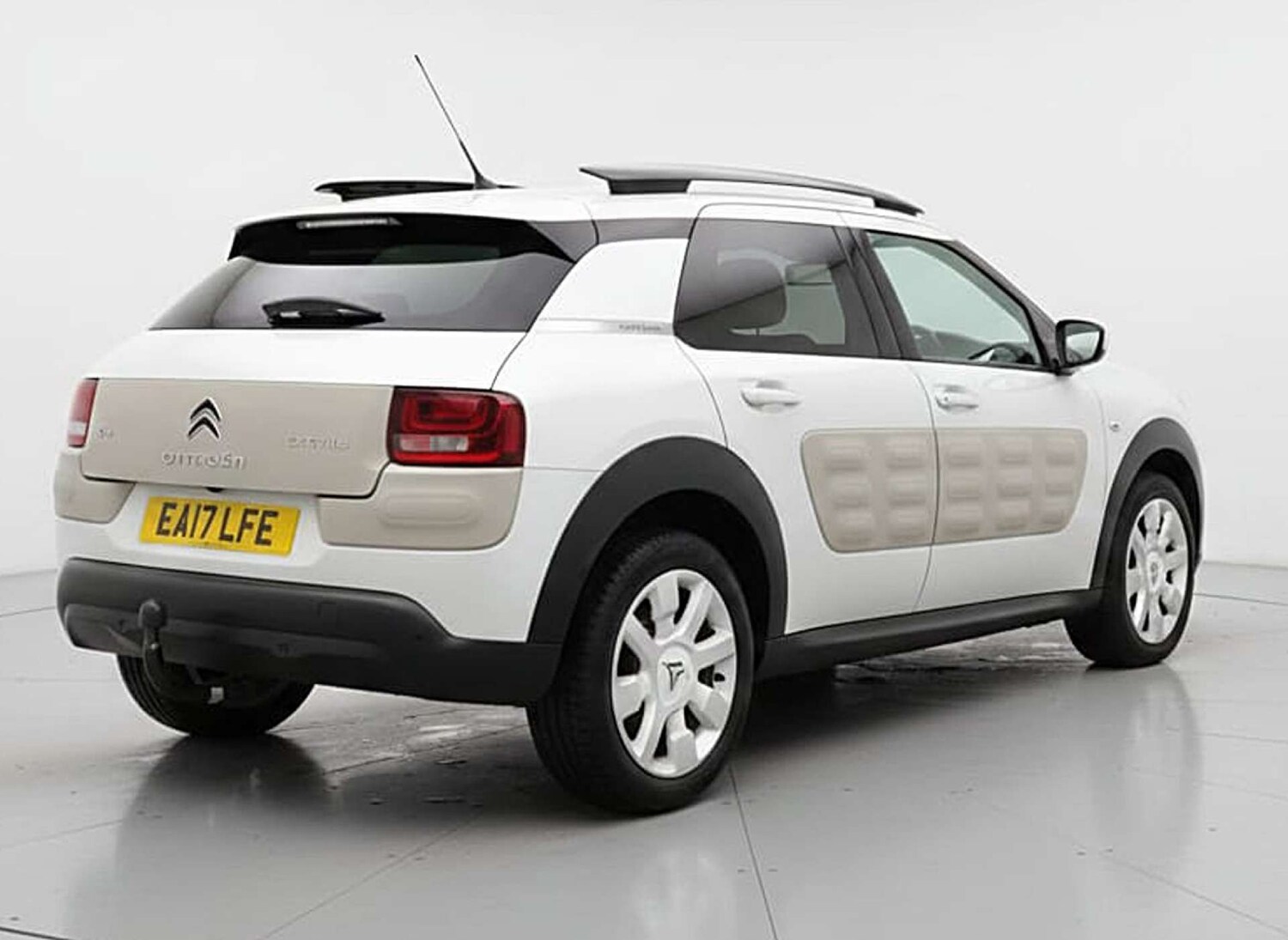Used Citroen C4 Cactus 2017 for sale - 77498241: Photo 14