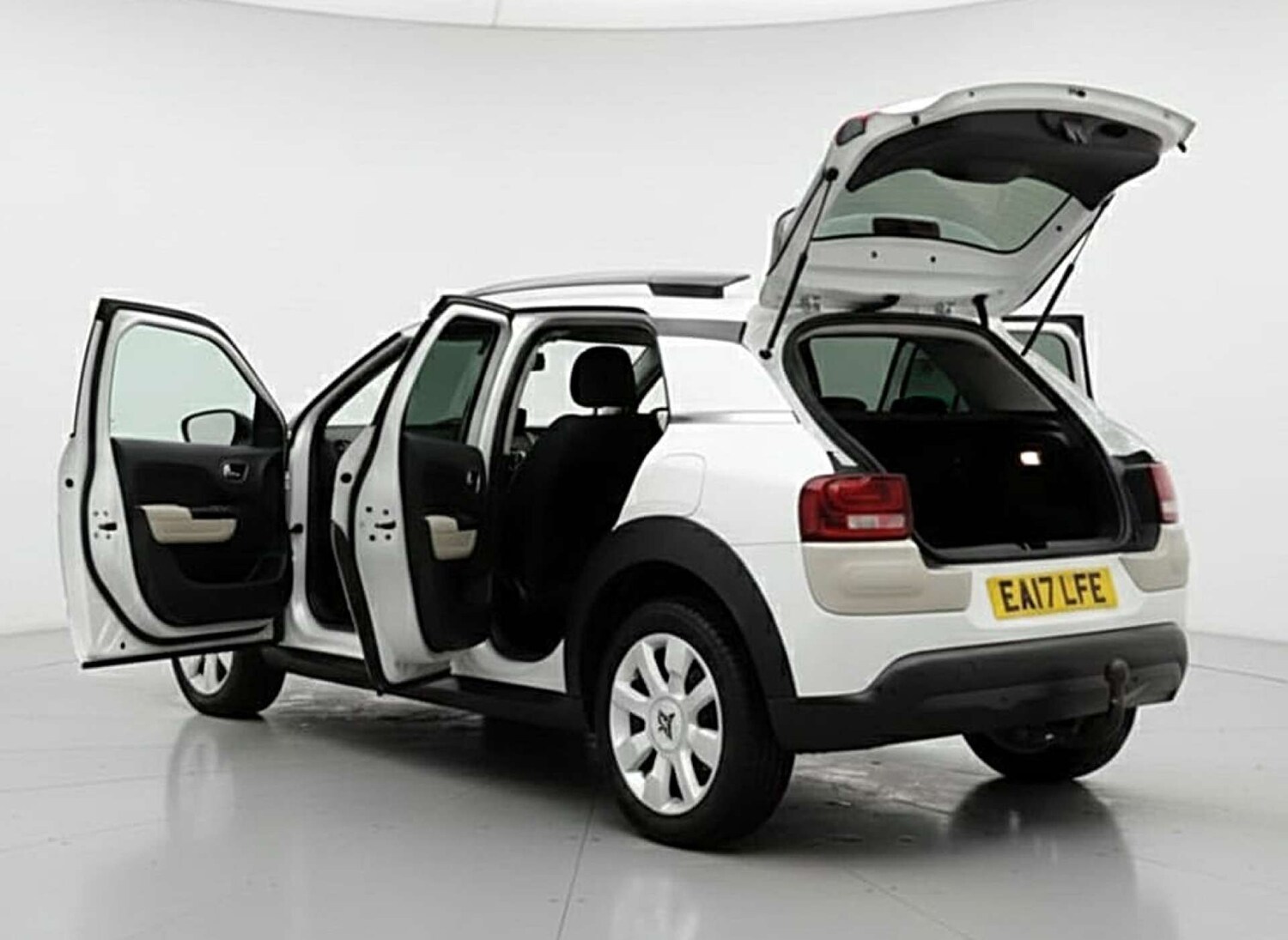 Used Citroen C4 Cactus 2017 for sale - 77498241: Photo 21