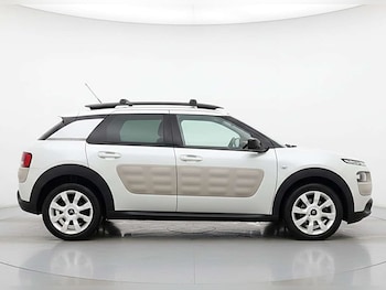 Used Citroen C4 Cactus 2017 for sale - 77498241: Photo